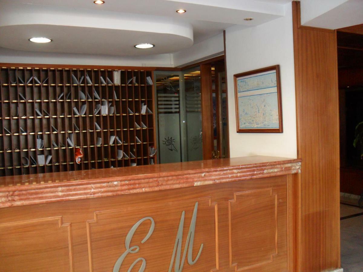 Apartamento Mediterraneo 11-4 Apartment Marbella Bagian luar foto