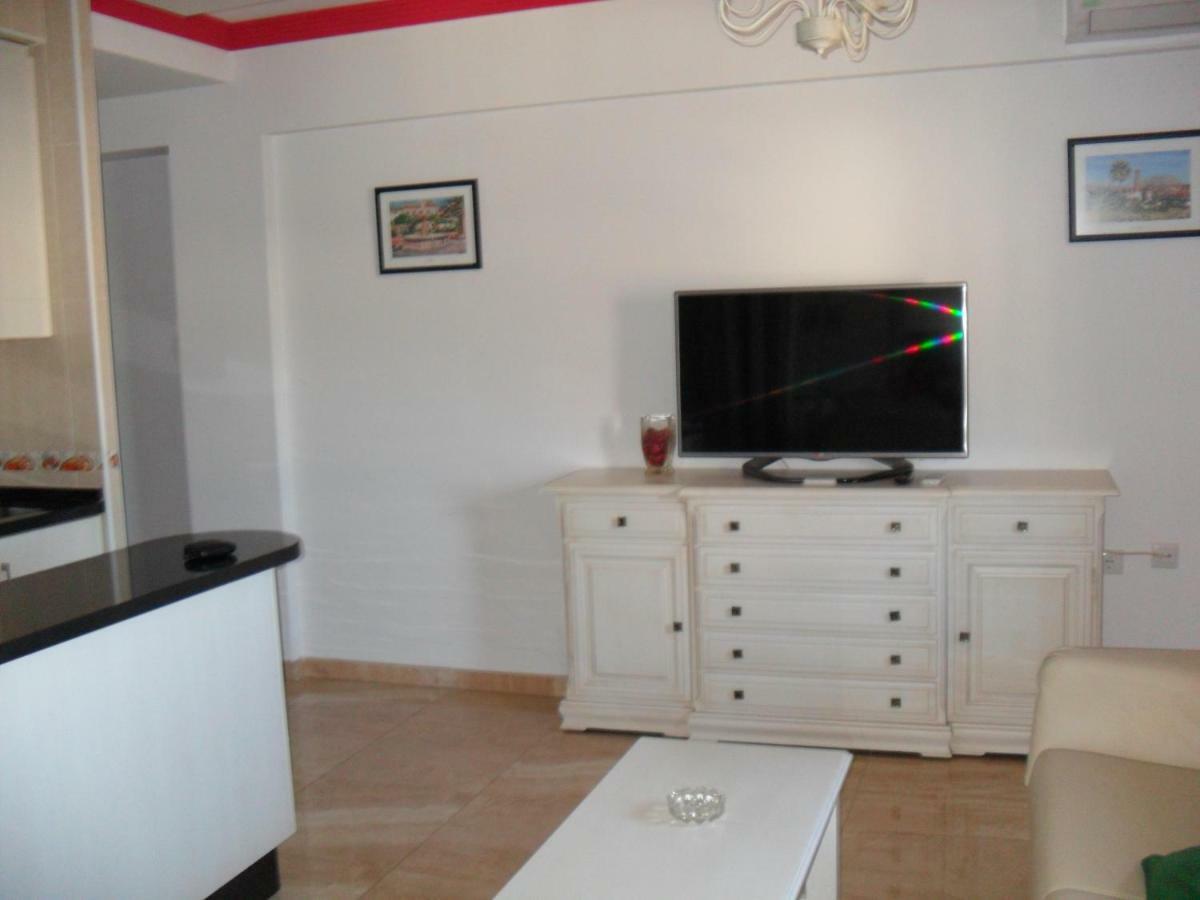 Apartamento Mediterraneo 11-4 Apartment Marbella Bagian luar foto