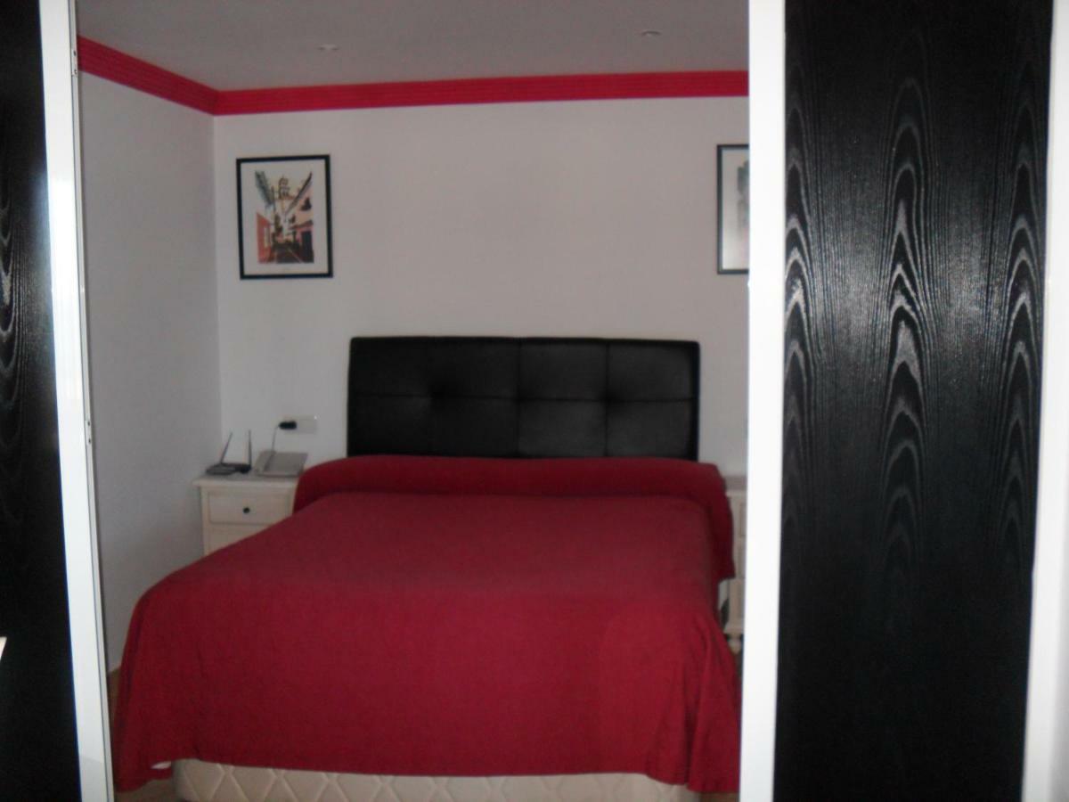 Apartamento Mediterraneo 11-4 Apartment Marbella Bagian luar foto